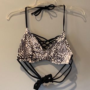 Black and White Tribal Pattern Bikini Top